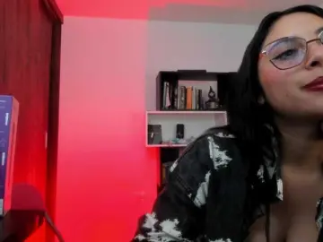 Alice2706  live sex cam
