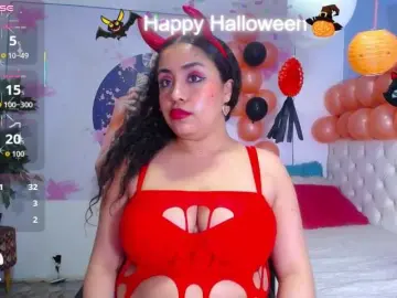 Cristal-horny19  live sex cam