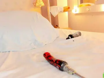 Julyannaa  live sex cam