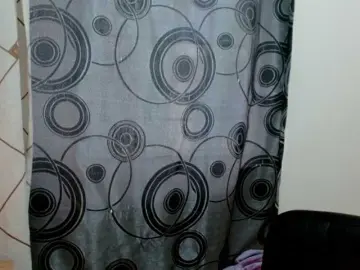 Adrianamilf  live sex cam