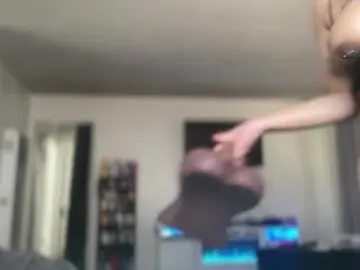 CocaNutt  live sex cam