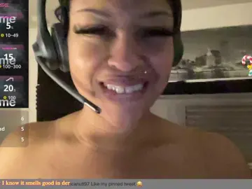 CocaNutt  live sex cam