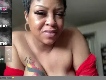 CocaNutt  live sex cam
