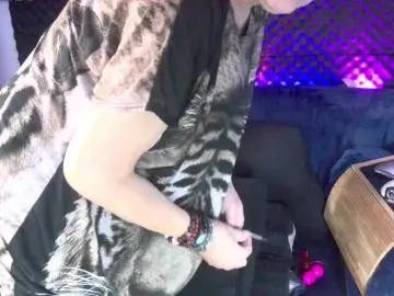 Fantasyca  live sex cam