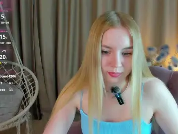 Linda-Bloom  live sex cam
