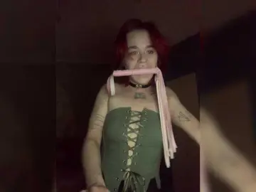 Mia-sweet  live sex cam