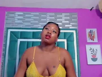 SAMANTA-FOXY  live sex cam