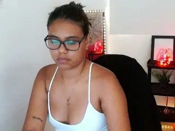 Shawnycarson  live sex cam