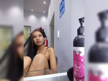 Tara-Hillss  live sex cam