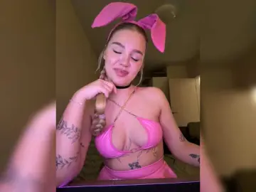 WhiteSexy  live sex cam