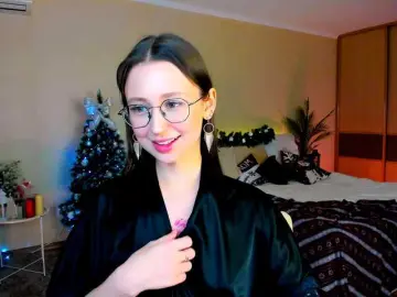 YourLovellyStory  live sex cam