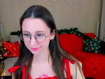 YourLovellyStory  live sex cam