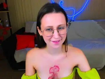 YourLovellyStory  live sex cam