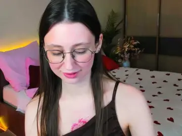 YourLovellyStory  live sex cam