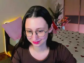 YourLovellyStory  live sex cam