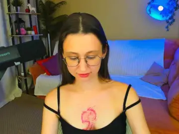 YourLovellyStory  live sex cam