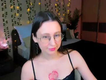 YourLovellyStory  live sex cam