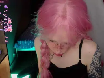 Karkadeshka  live sex cam