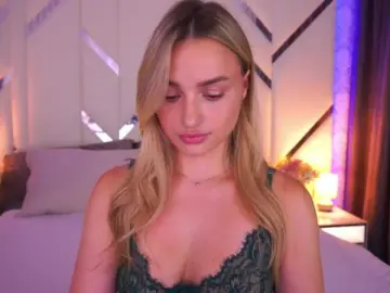 FloraGreys  live sex cam