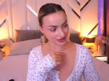 FloraGreys  live sex cam