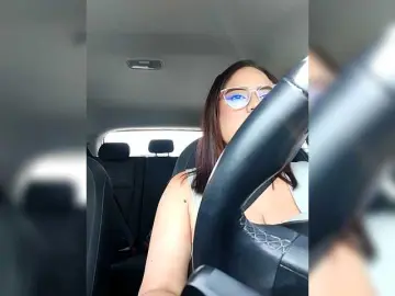 HollyTegan  live sex cam