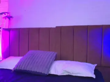 IrisRoses  live sex cam
