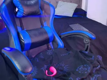 IrisRoses  live sex cam