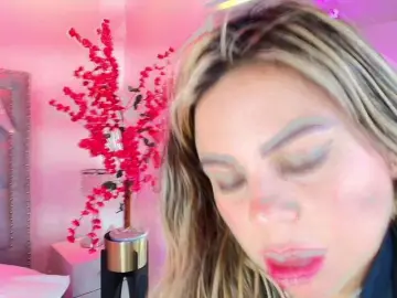 Lia-adams  live sex cam