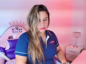 Lia-adams  live sex cam