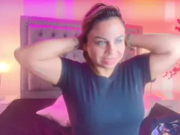 Lia-adams  live sex cam