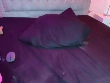 Lia-adams  live sex cam