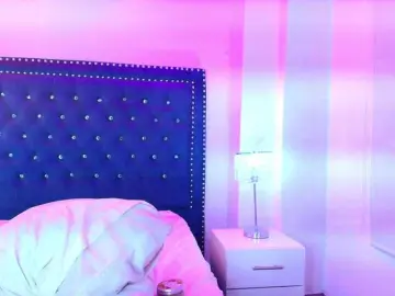 Lia-adams  live sex cam