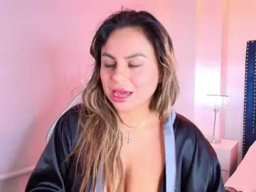 Lia-adams  live sex cam