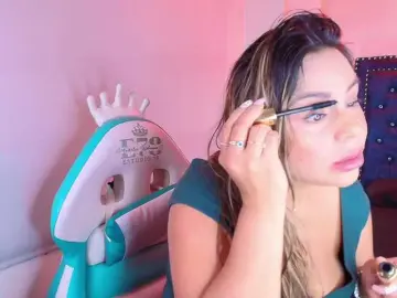 Lia-adams  live sex cam