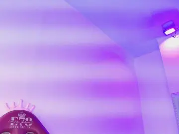Lia-adams  live sex cam