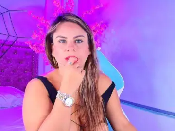 Lia-adams  live sex cam