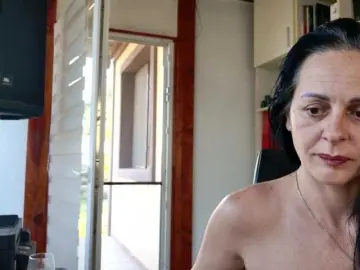 MiriamDelyn  live sex cam