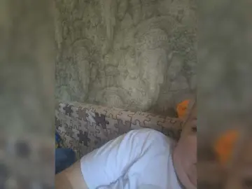 NejnayaSychka  live sex cam