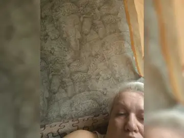 NejnayaSychka  live sex cam