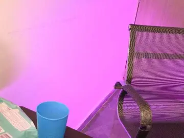 Abyy-hernandezz  live sex cam
