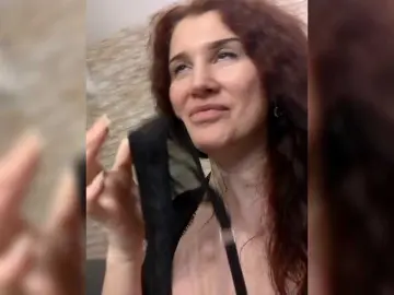 Krezyb  live sex cam