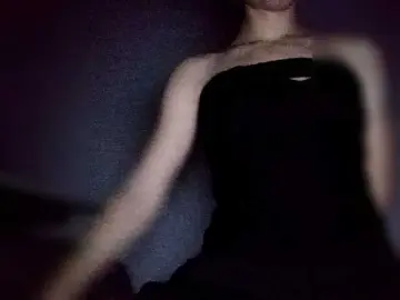 Melodi69  live sex cam