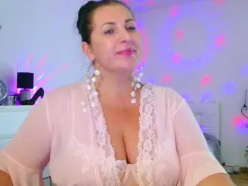 MilfHelena  live sex cam