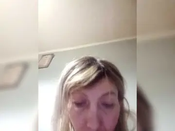 Nerpenok  live sex cam