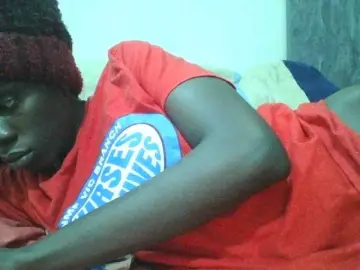 Nunu-30  live sex cam