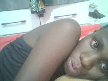 Nunu-30  live sex cam