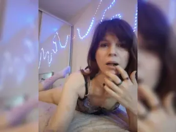 Vikeyna  live sex cam