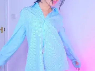 XMollyL0v3  live sex cam