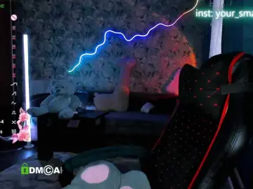 Your-small-bunny  live sex cam