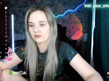 Your-small-bunny  live sex cam